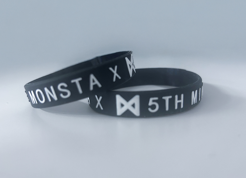 MONSTA X - Armband (Schwarz)
